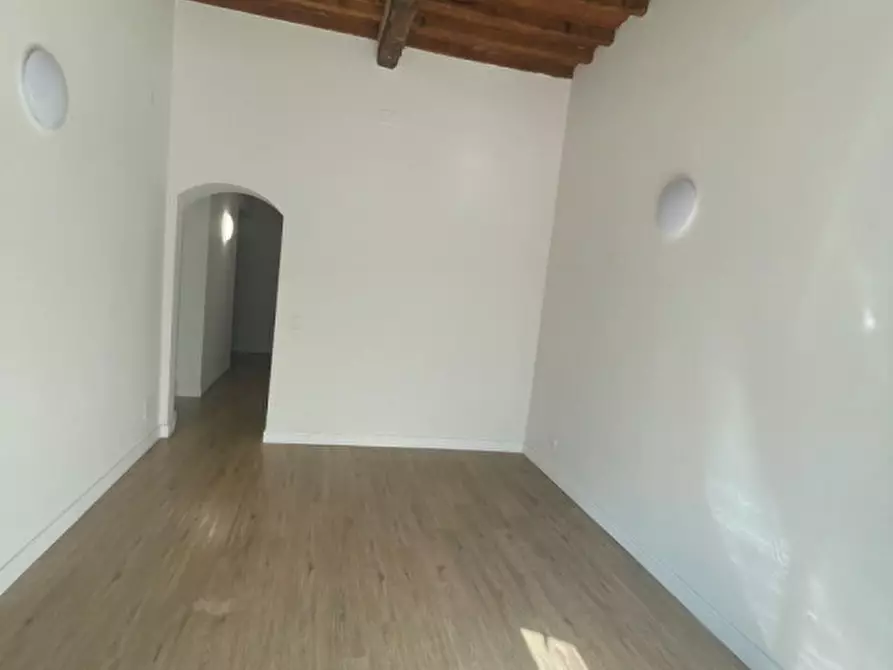 Immagine 2 di Ufficio in affitto  in VIA DEL PONTE ALLE MOSSE a Firenze