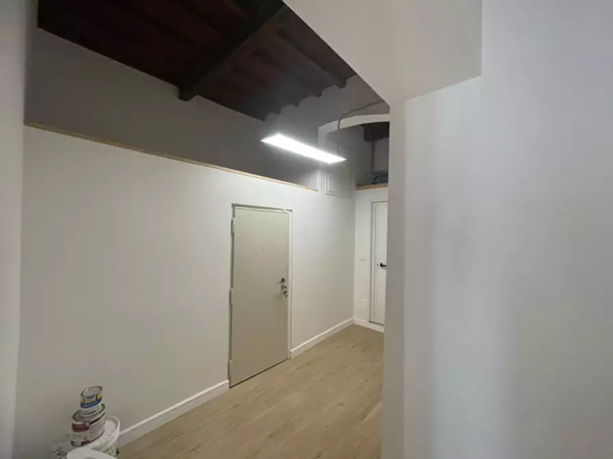 Immagine 8 di Ufficio in affitto  in VIA DEL PONTE ALLE MOSSE a Firenze