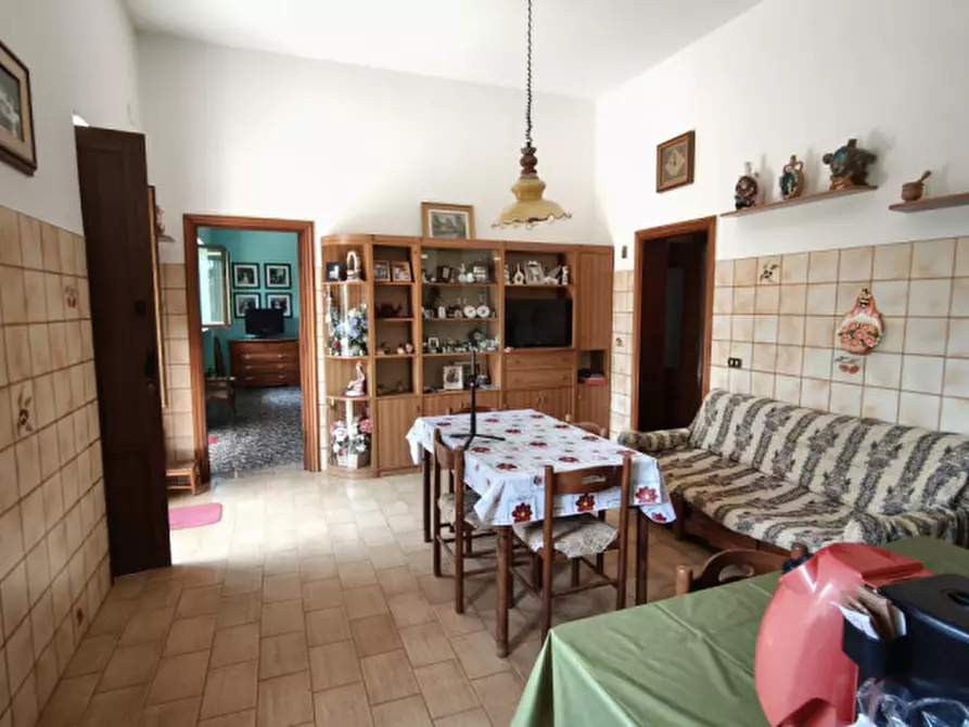 Immagine 38 di Rustico / casale in vendita  a Alberobello