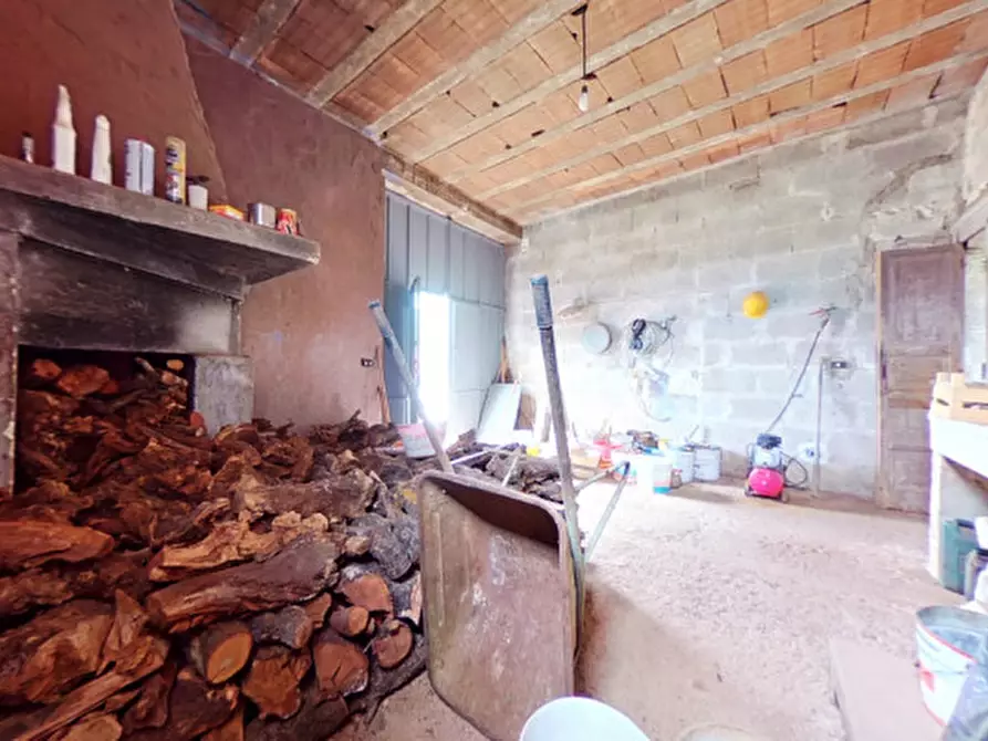 Immagine 73 di Rustico / casale in vendita  a Alberobello