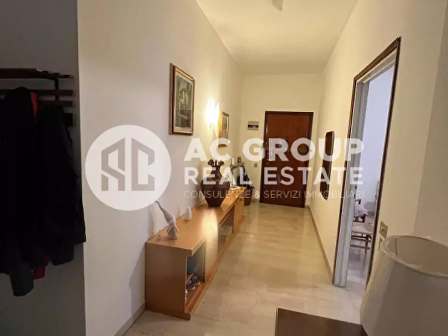 Immagine 1 di Camera in affitto  in Viale delle Rimembranze a Saronno