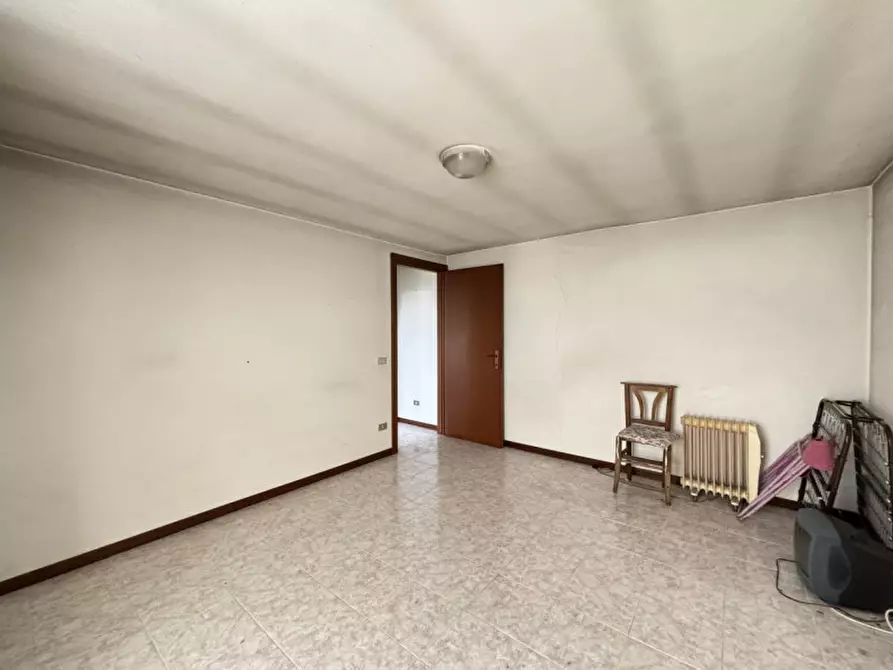 Immagine 12 di Villetta a schiera in vendita  in Scardon a Roverè Veronese