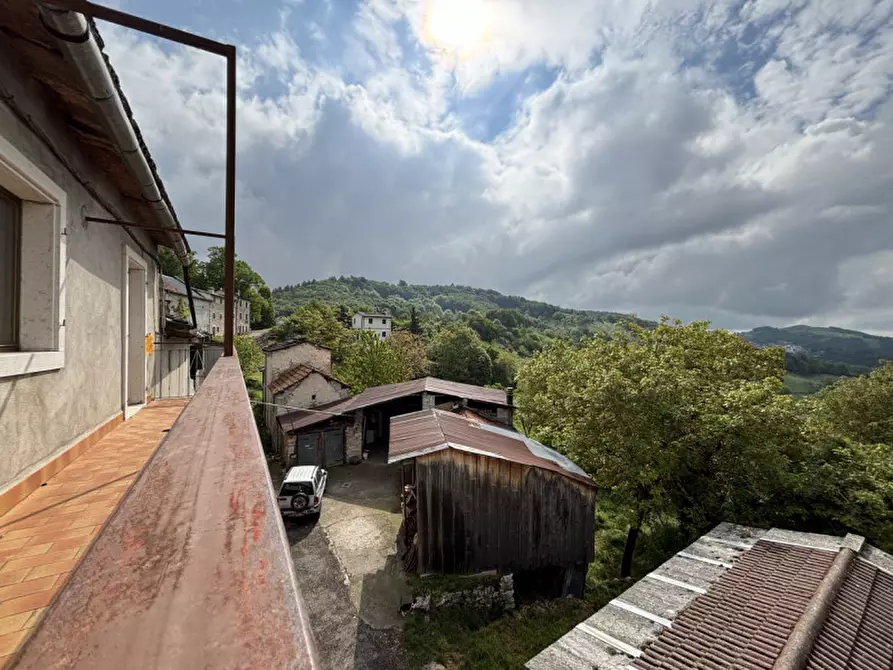 Immagine 30 di Villetta a schiera in vendita  in Scardon a Roverè Veronese