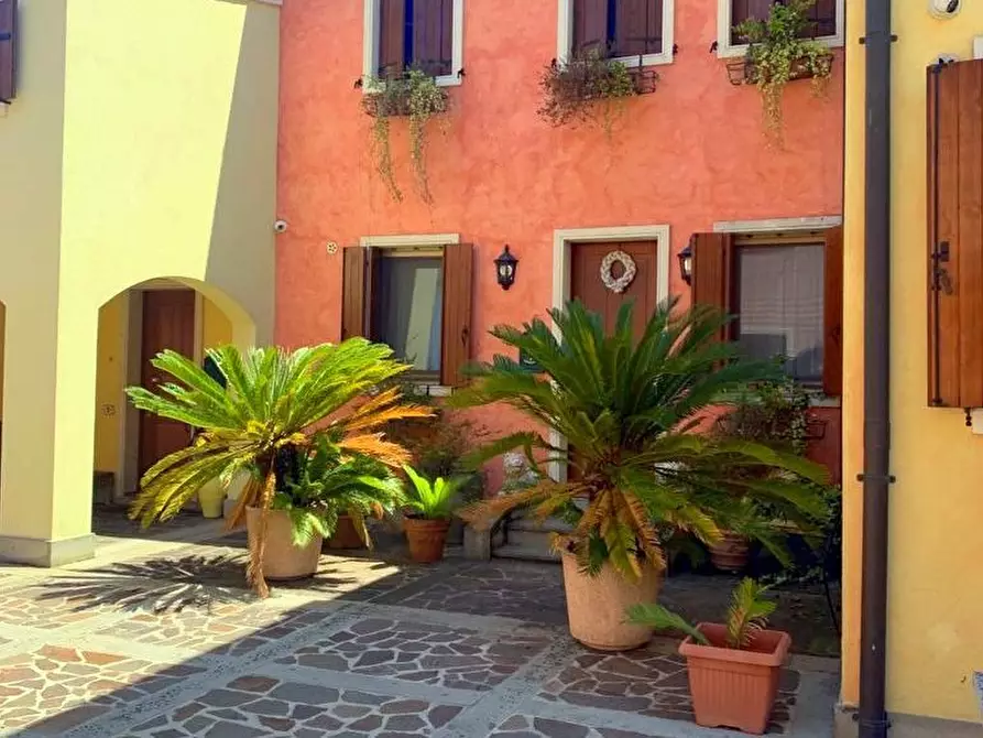Immagine 62 di Villetta a schiera in vendita  in Via Euganea a Padova