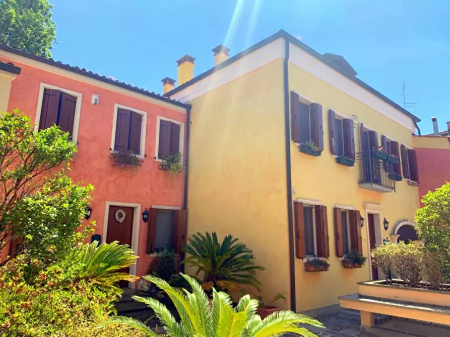 Immagine 63 di Villetta a schiera in vendita  in Via Euganea a Padova