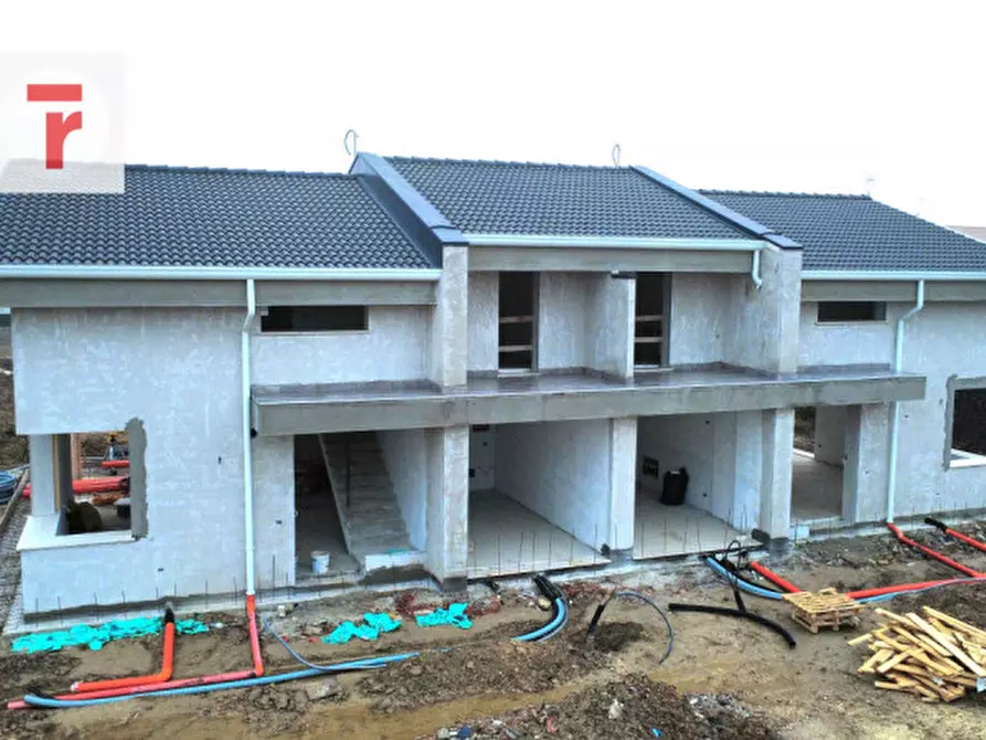 Immagine 1 di Casa bifamiliare in vendita  in Via Milano a Albignasego