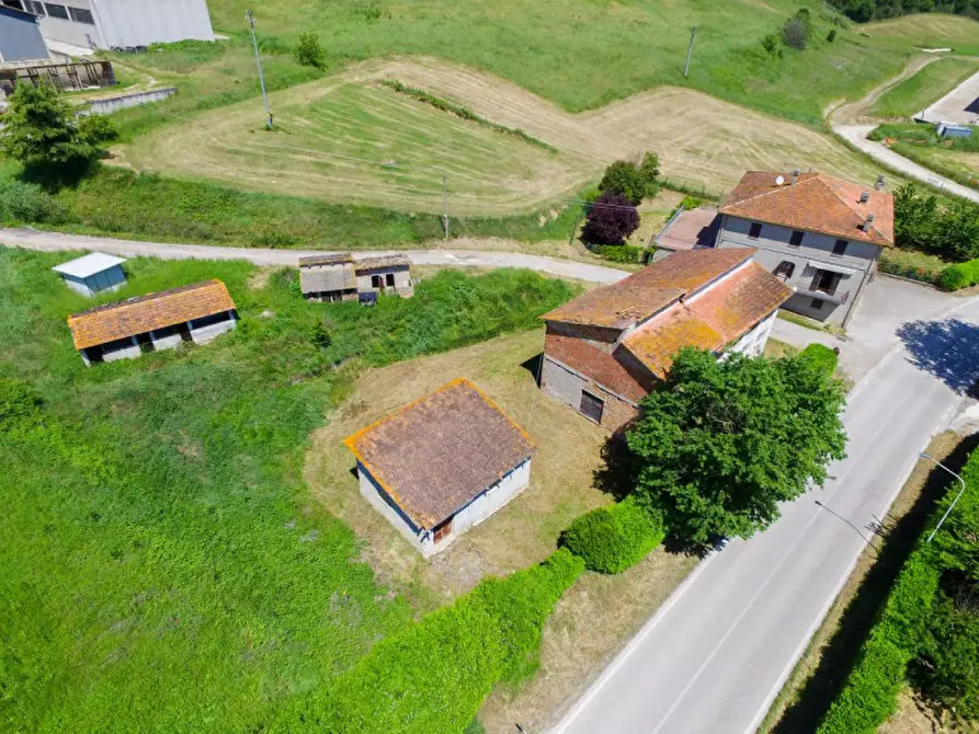 Immagine 5 di Casa bifamiliare in vendita  in Località Molino a Belforte All'isauro