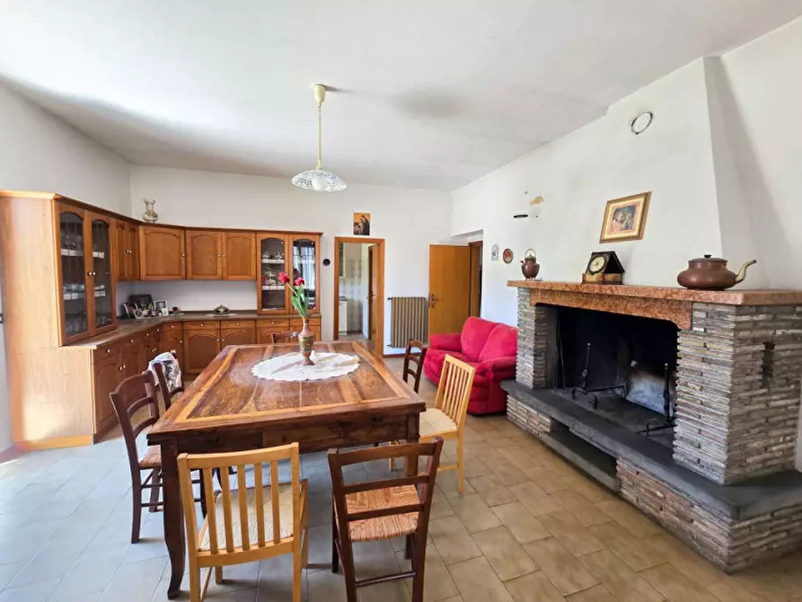 Immagine 21 di Casa bifamiliare in vendita  in Località Molino a Belforte All'isauro