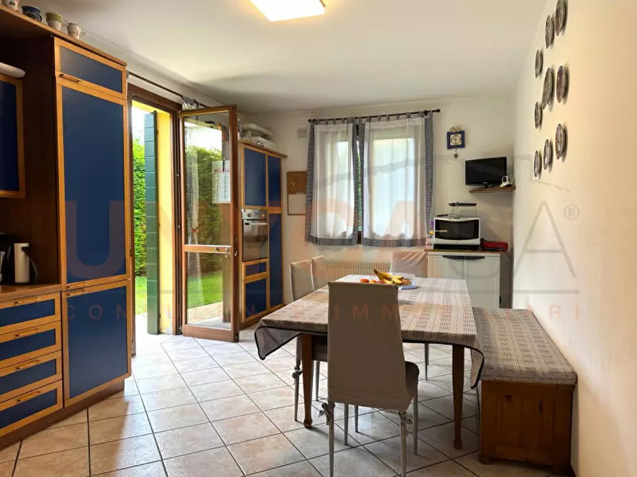 Immagine 3 di Casa trifamiliare in vendita  in Via Pisacane a Mestrino