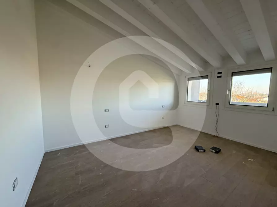 Immagine 5 di Attico in vendita  a Santa Giustina In Colle