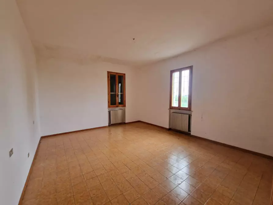 Immagine 2 di Villa in vendita  in Via Maestri a Gambettola