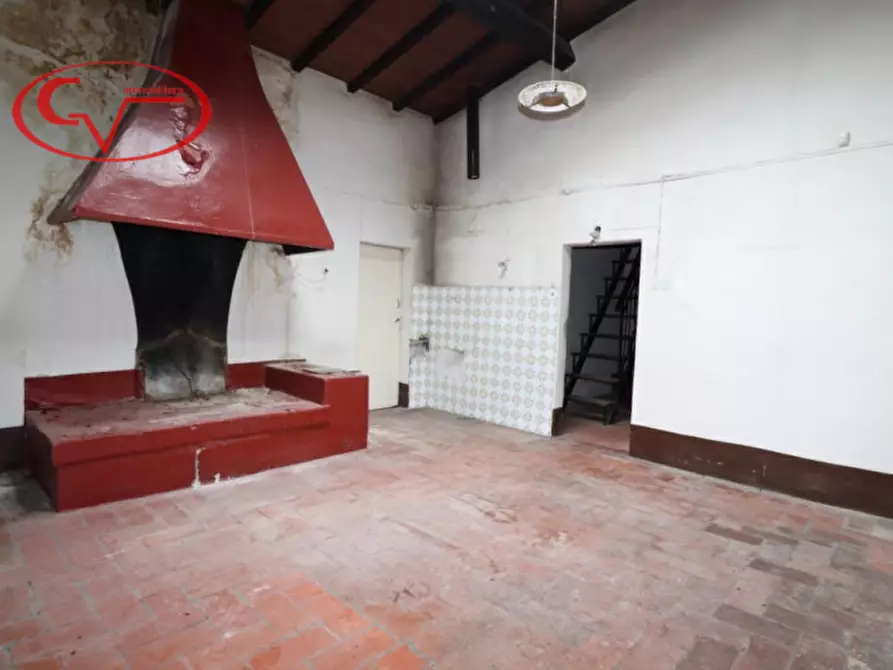 Immagine 42 di Villa in vendita  a Montevarchi