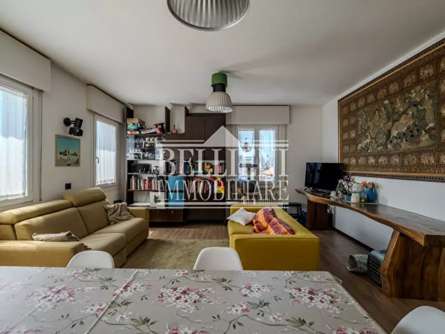 Immagine 1 di Appartamento in vendita  in via Curtatone a Vicenza