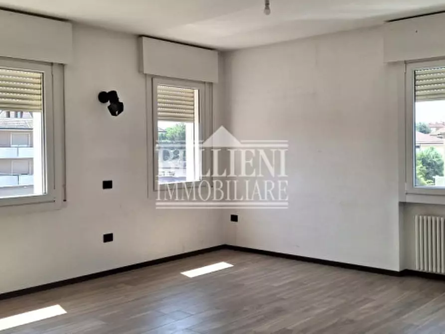 Immagine 7 di Appartamento in vendita  in via Curtatone a Vicenza