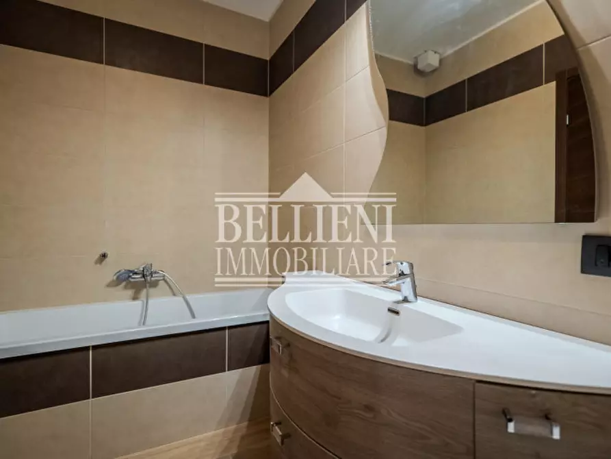 Immagine 16 di Appartamento in vendita  in via Curtatone a Vicenza