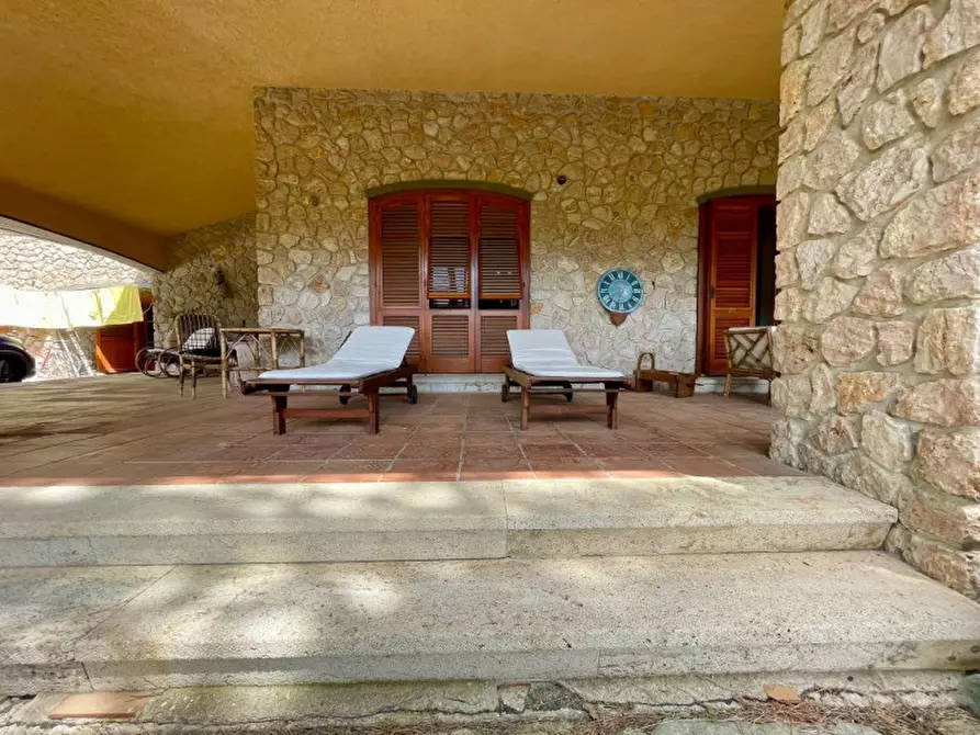 Immagine 2 di Villa in vendita  a Castiglione Della Pescaia