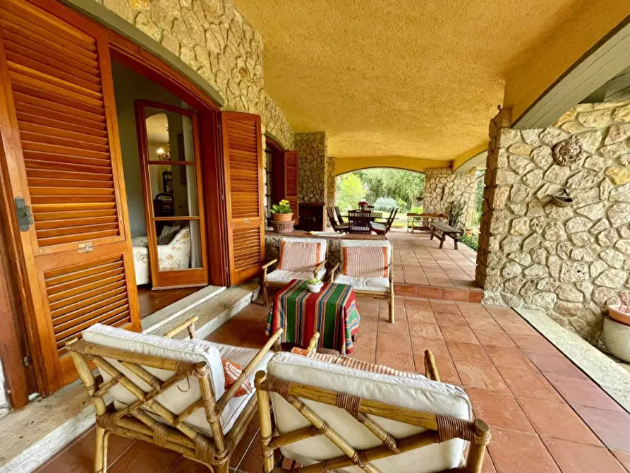 Immagine 3 di Villa in vendita  a Castiglione Della Pescaia