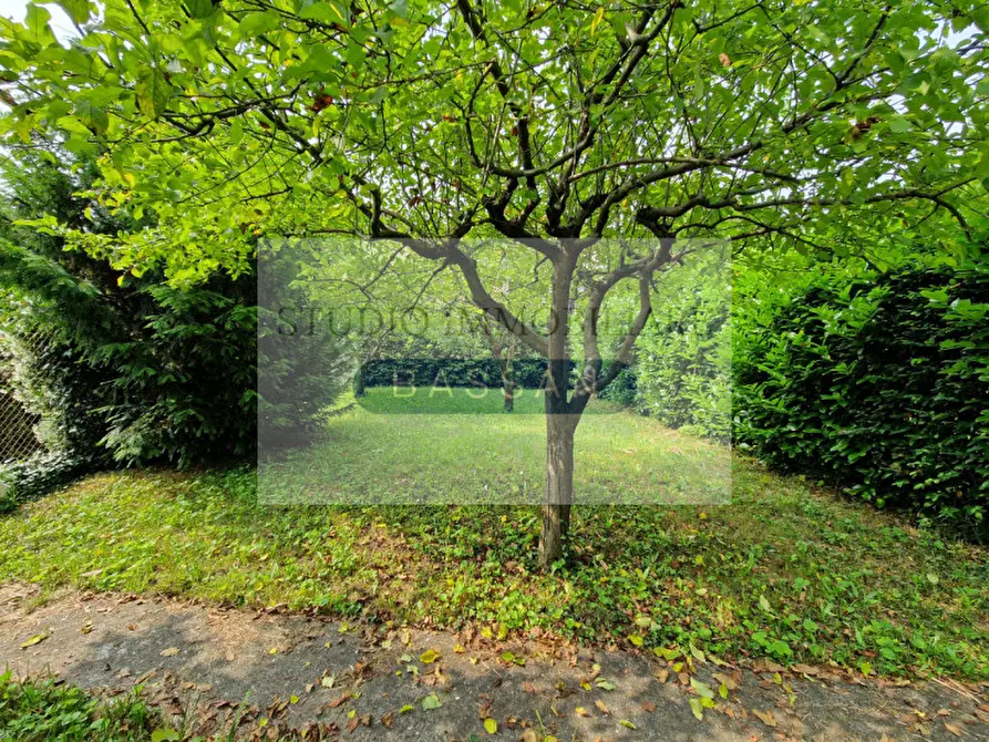 Immagine 11 di Villa in vendita  in Via Monte San Martino 15 a Gallarate