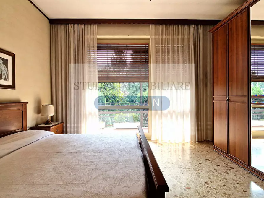 Immagine 29 di Villa in vendita  in Via Monte San Martino 15 a Gallarate