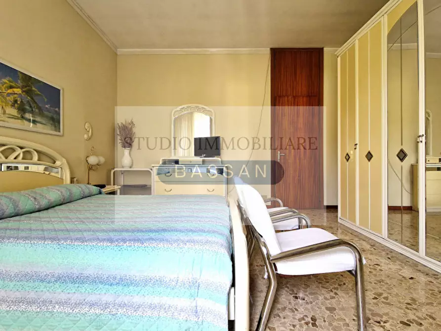 Immagine 34 di Villa in vendita  in Via Monte San Martino 15 a Gallarate