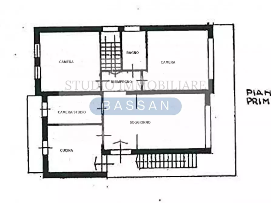 Immagine 54 di Villa in vendita  in Via Monte San Martino 15 a Gallarate