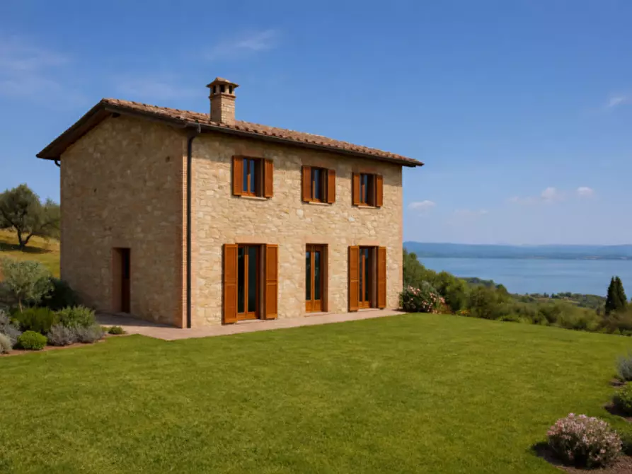 Immagine 2 di Terreno in vendita  a Passignano Sul Trasimeno