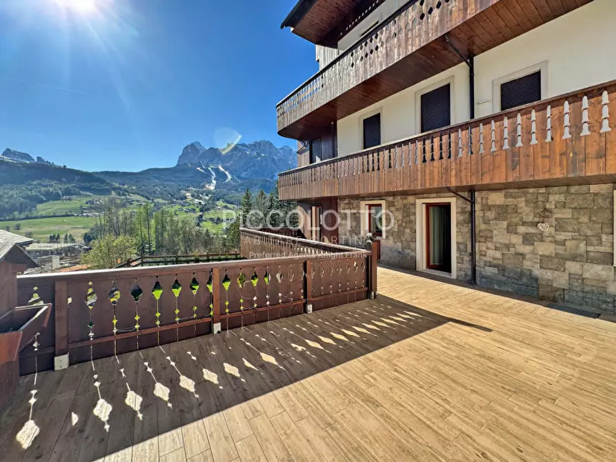 Immagine 4 di Appartamento in vendita  in località Pralongo a Cortina D'ampezzo