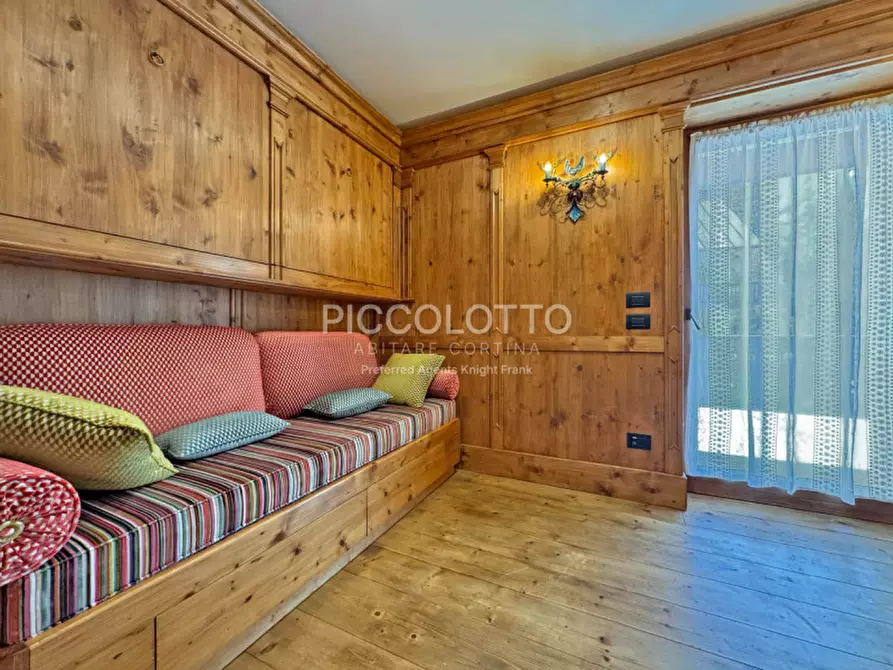 Immagine 13 di Appartamento in vendita  in località Pralongo a Cortina D'ampezzo