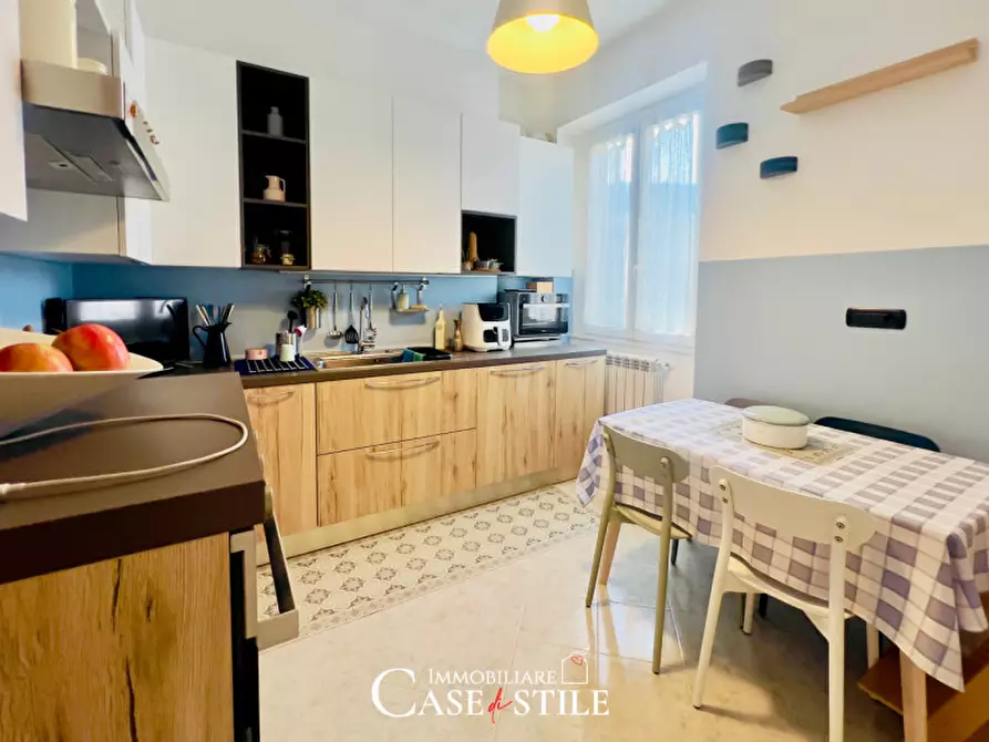 Immagine 6 di Appartamento in vendita  in Via Paverano a La Spezia