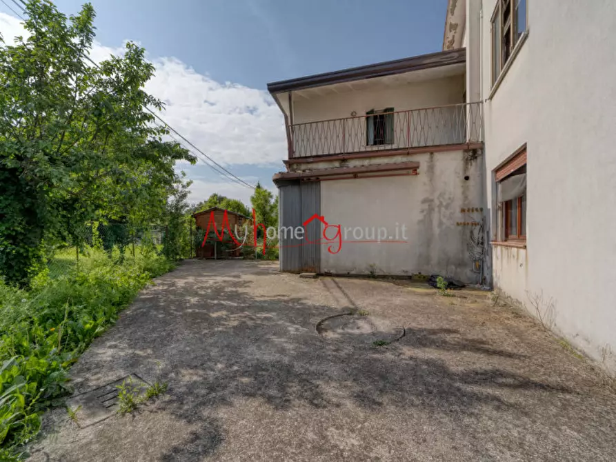 Immagine 25 di Villa in vendita  in Via Monteortone a Padova