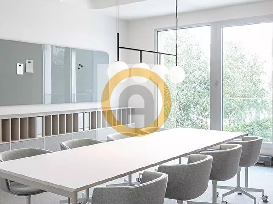 Immagine 4 di Capannone industriale in vendita  a Bassano Del Grappa