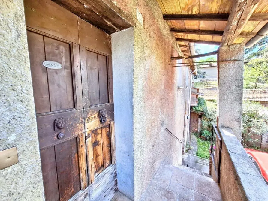 Immagine 14 di Rustico / casale in vendita  in Strada Ponte D'oddi, N. 267, 267/BIS e 267/A a Perugia