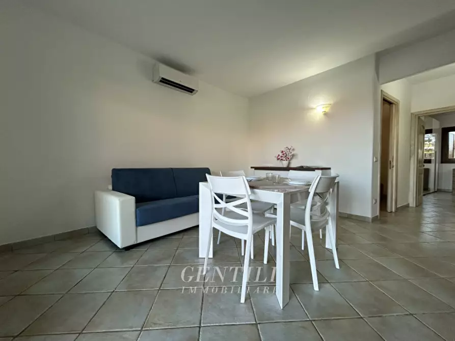 Immagine 3 di Appartamento in vendita  in Via del Galeone a Arzachena