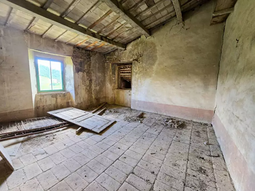 Immagine 26 di Rustico / casale in vendita  in Località Pirlo a Piandimeleto