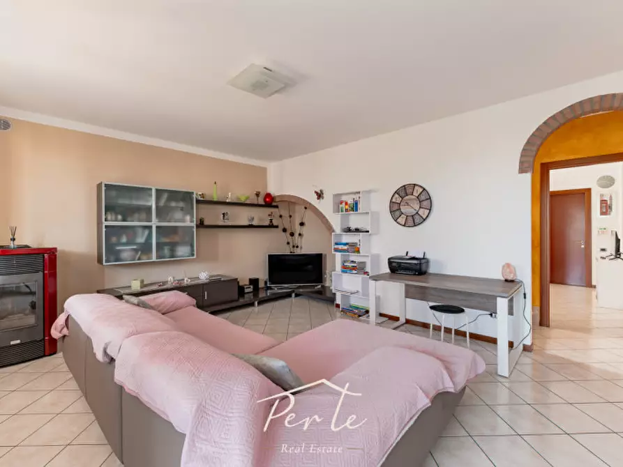 Immagine 13 di Casa bifamiliare in vendita  in via gioacchino rossini 78 a Marcaria