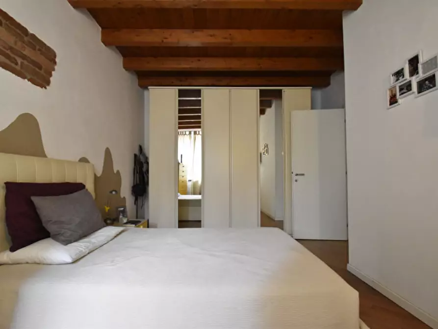 Immagine 8 di Villetta a schiera in vendita  in Via Bassone a Verona