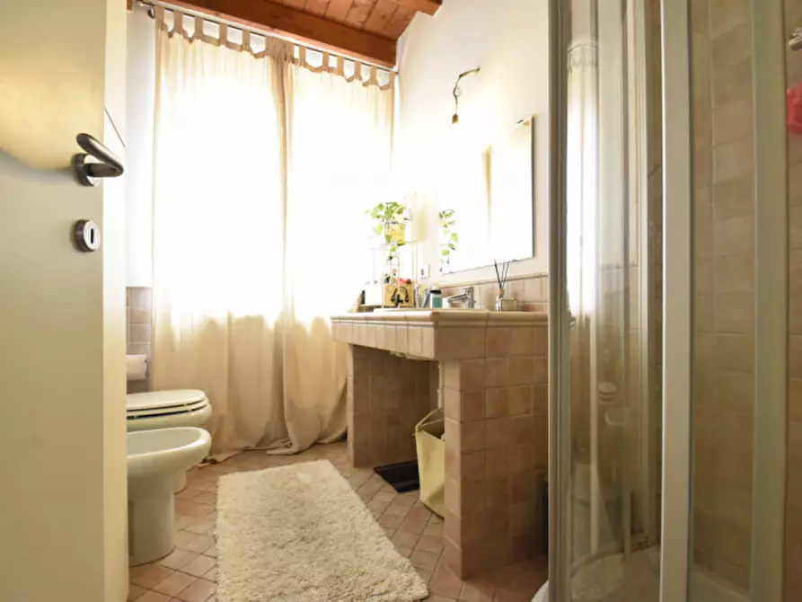 Immagine 15 di Villetta a schiera in vendita  in Via Bassone a Verona