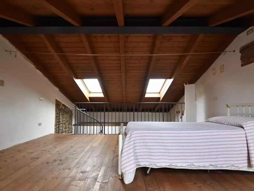 Immagine 20 di Villetta a schiera in vendita  in Via Bassone a Verona