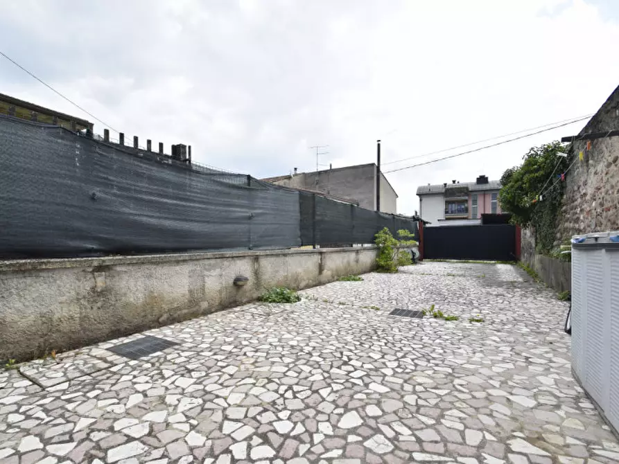 Immagine 22 di Villetta a schiera in vendita  in Via Bassone a Verona