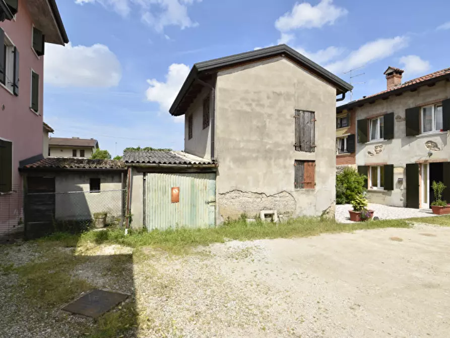 Immagine 23 di Villetta a schiera in vendita  in Via Bassone a Verona