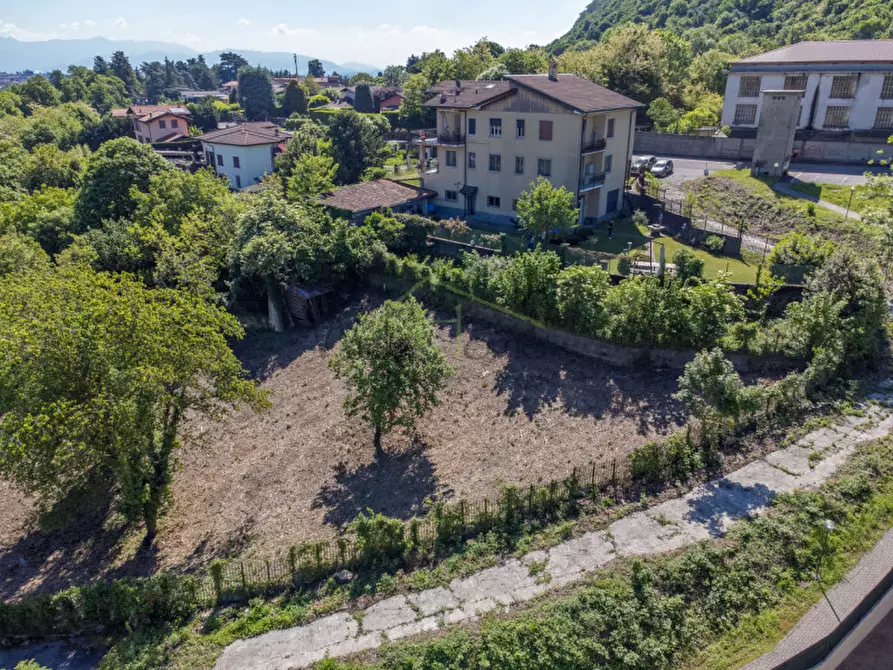 Immagine 9 di Terreno in vendita  in Via Salvo D'Acquisto a Tavernerio