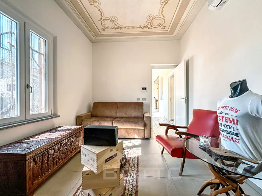 Immagine 11 di Villa in vendita  in Via Circonvalazione EST 12 a Lozzolo