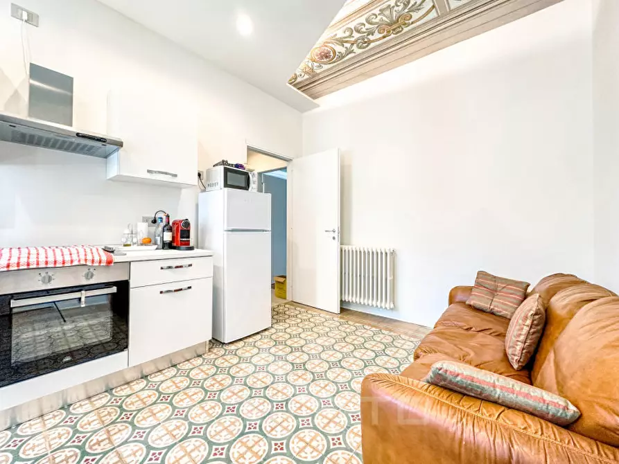 Immagine 13 di Villa in vendita  in Via Circonvalazione EST 12 a Lozzolo