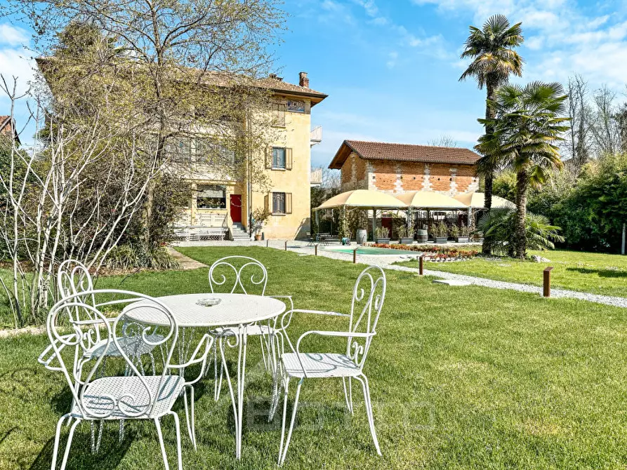 Immagine 39 di Villa in vendita  in Via Circonvalazione EST 12 a Lozzolo