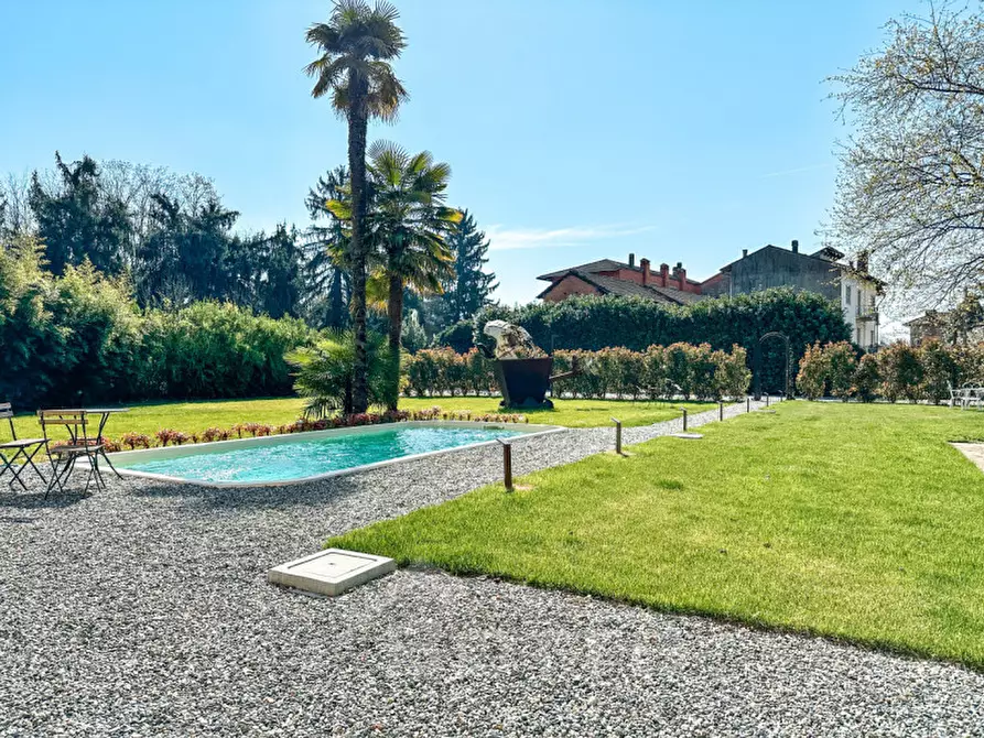 Immagine 45 di Villa in vendita  in Via Circonvalazione EST 12 a Lozzolo