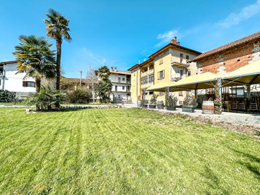 Immagine 51 di Villa in vendita  in Via Circonvalazione EST 12 a Lozzolo