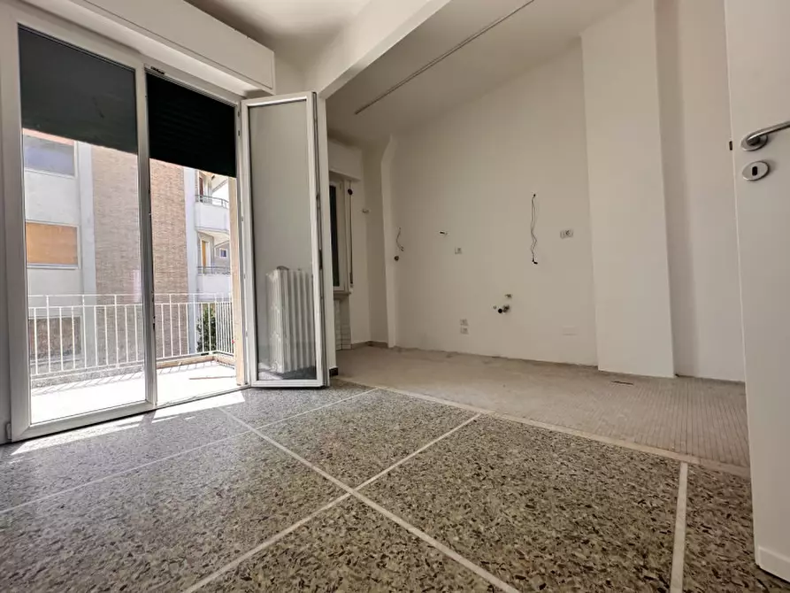 Immagine 11 di Appartamento in vendita  in Via Quintino Sella 9 a Senigallia