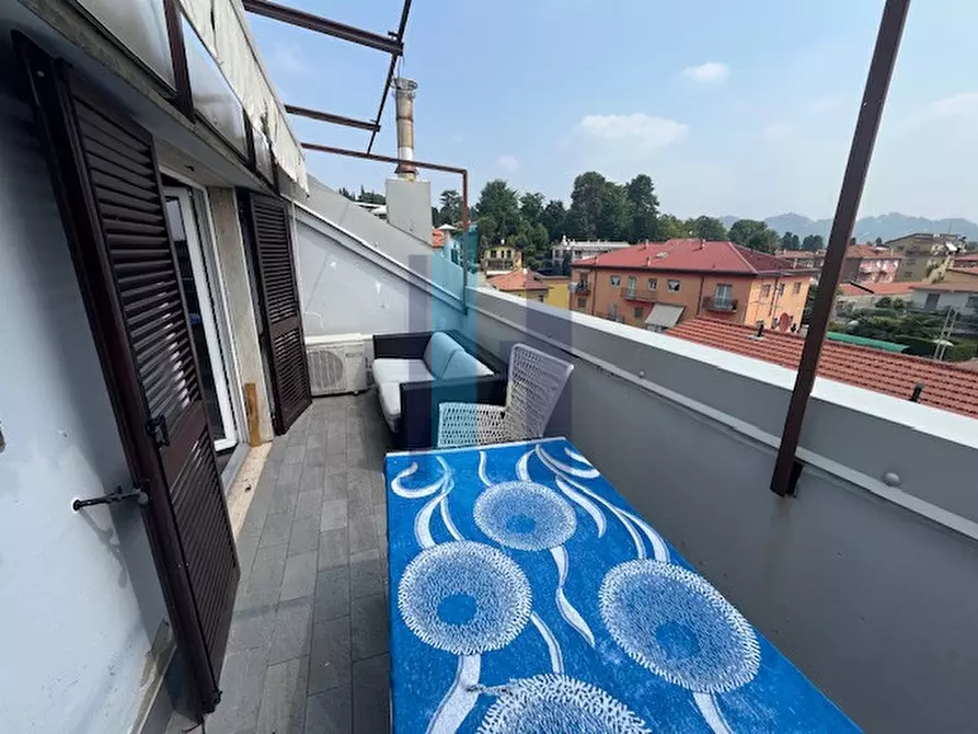 Immagine 11 di Appartamento in vendita  in Via Milano a Curno