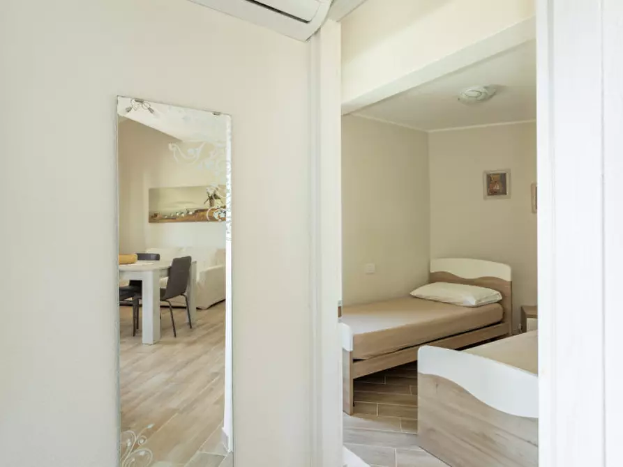 Immagine 25 di Villetta a schiera in vendita  in Viale Belvedere 62 a Domus De Maria