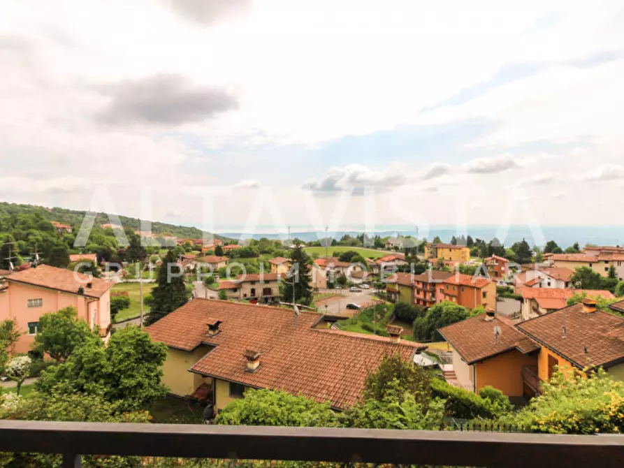 Immagine 19 di Villa in vendita  in Via Villa a Serle